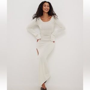 NAKD Knitted long sleeve slit maxi dress